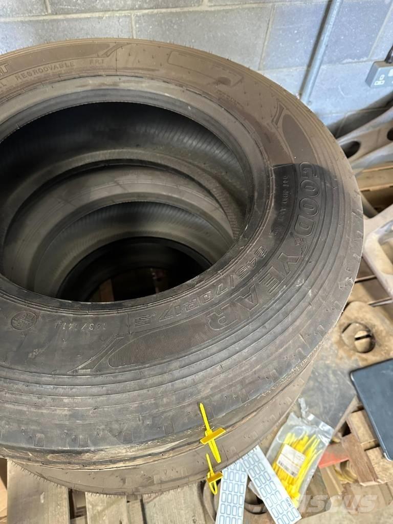 Goodyear 245/70R17 الإطارات والعجلات والحافات