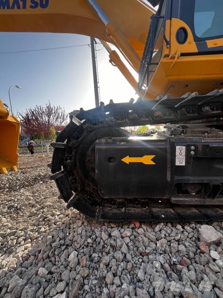 Komatsu PC 450 حفارات زحافة