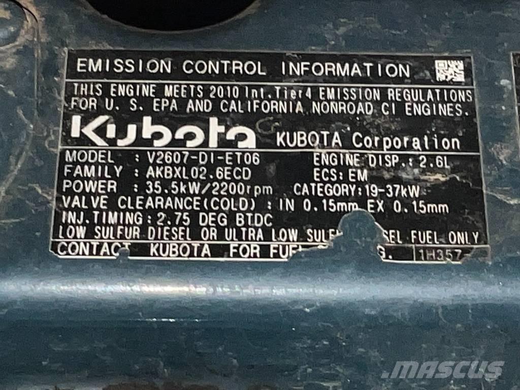 Kubota U 55-4 حفارات صغيرة أقل من 7 طن (حفارات صغيرة)