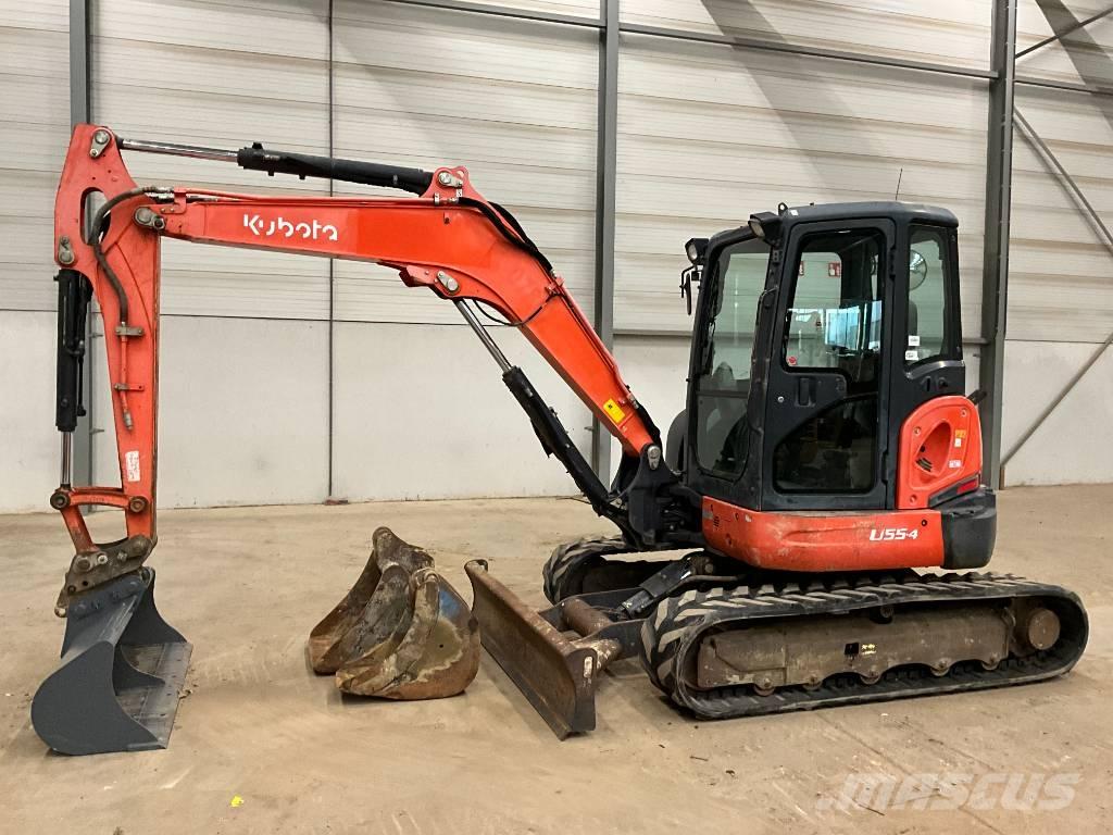 Kubota U 55-4 حفارات صغيرة أقل من 7 طن (حفارات صغيرة)