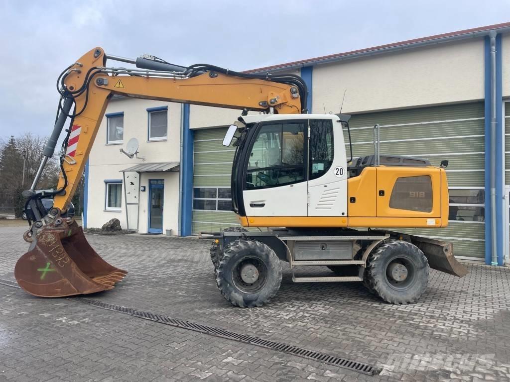 Liebherr A 918 حفارات بعجل