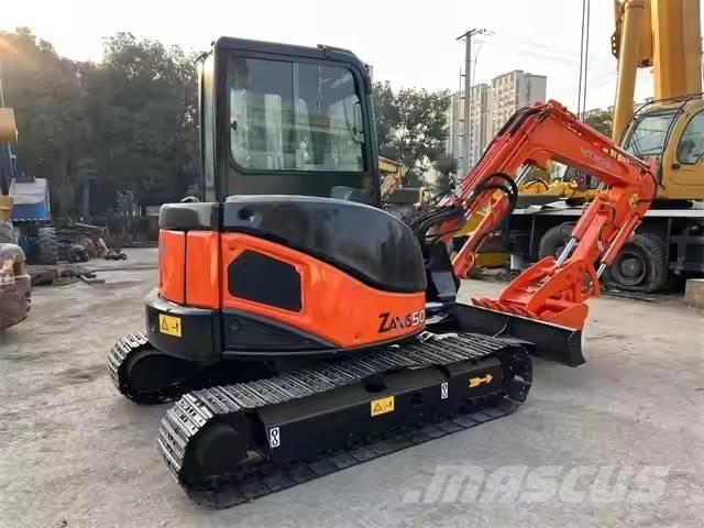 Hitachi ZX 50 حفارات صغيرة أقل من 7 طن (حفارات صغيرة)