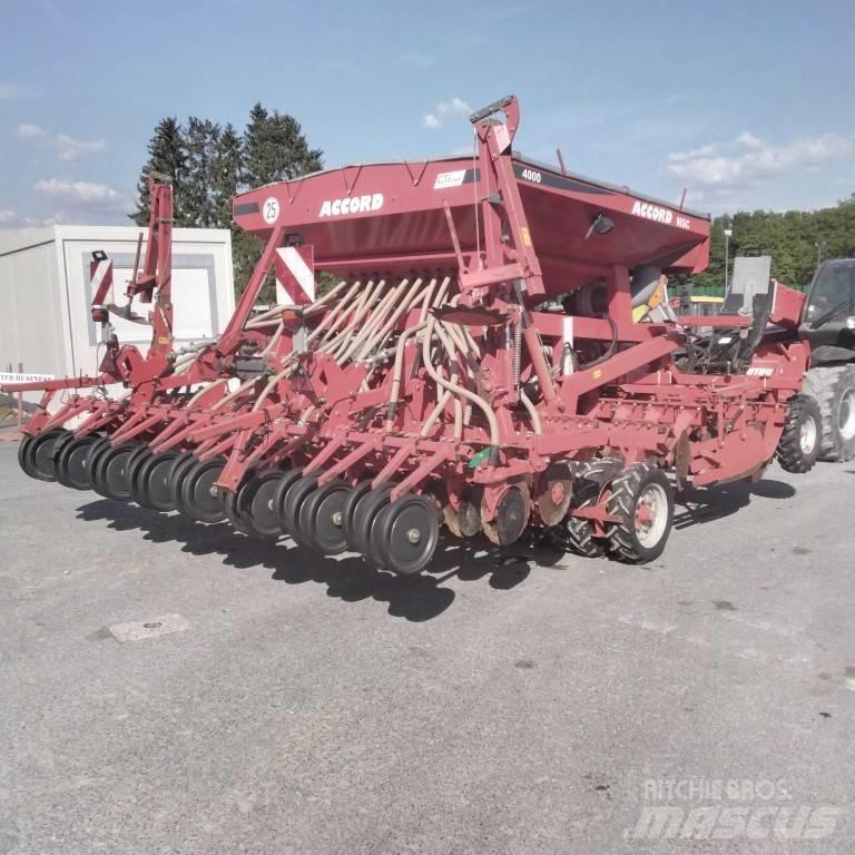 Kverneland MSC 400 مثاقيب