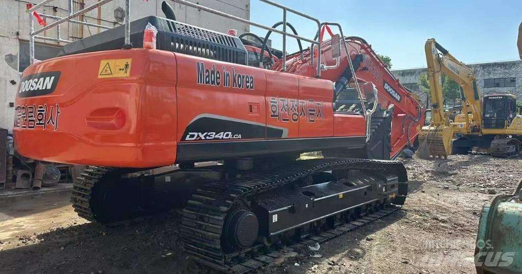 Doosan DX340 حفارات زحافة