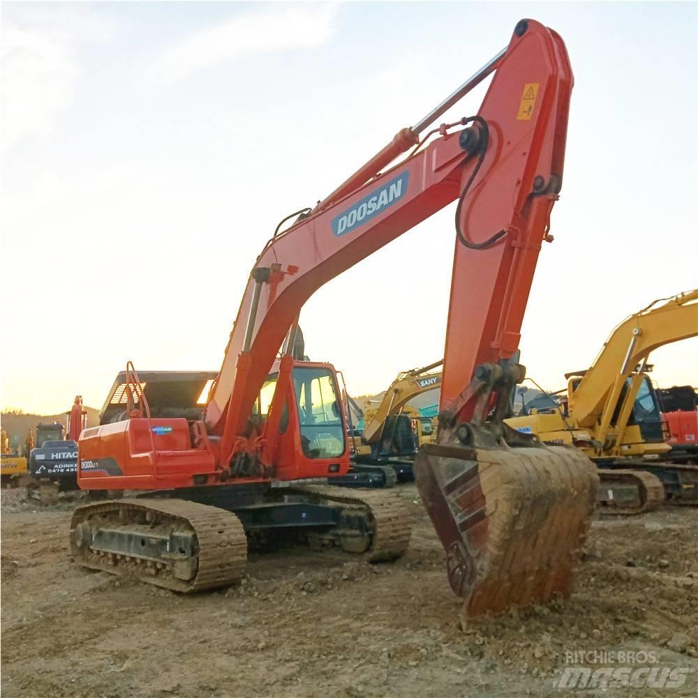 Doosan DH 300 LC-7 حفارات زحافة
