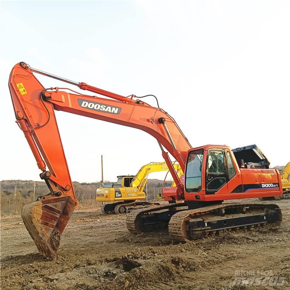 Doosan DH 300 LC-7 حفارات زحافة