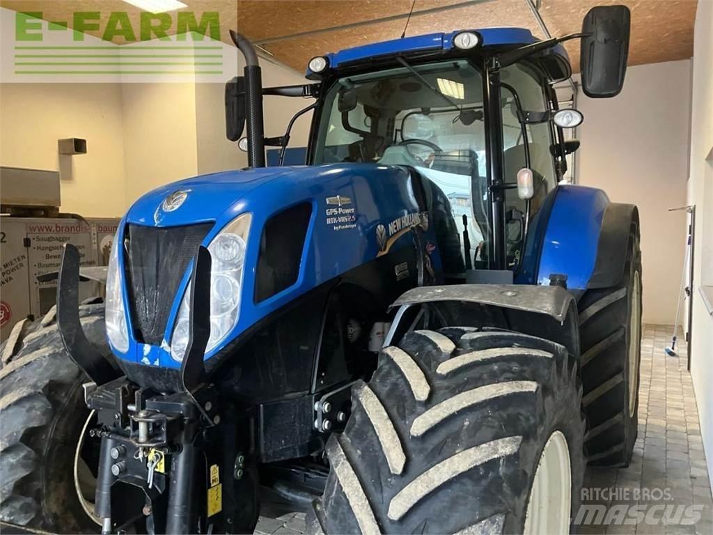 New Holland T7.220 الجرارات