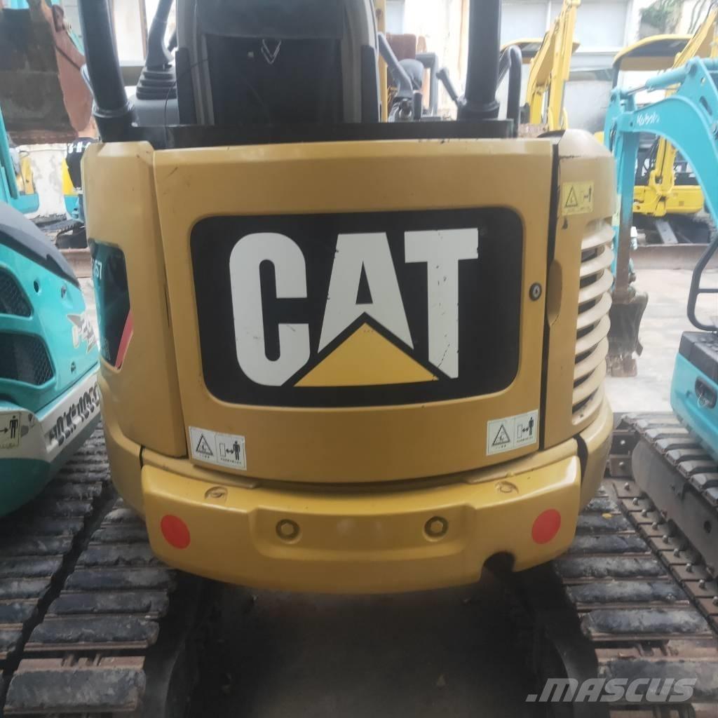 CAT 302C حفارات صغيرة أقل من 7 طن (حفارات صغيرة)