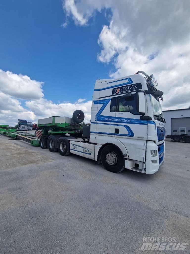 MAN TGX 6x4 560 وحدات الجر