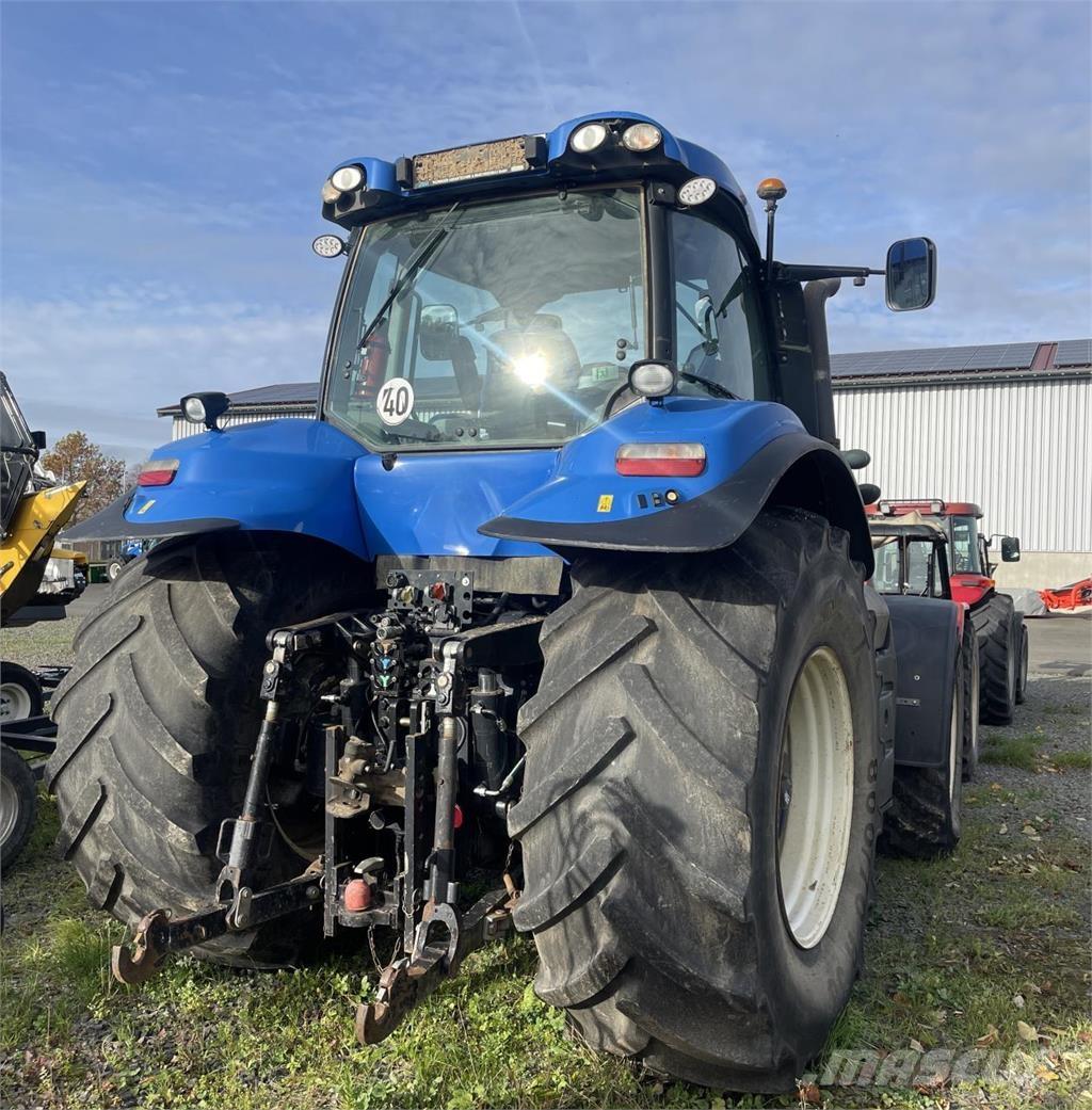 New Holland T8.390 الجرارات