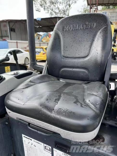 Komatsu PC 20 حفارات صغيرة أقل من 7 طن (حفارات صغيرة)
