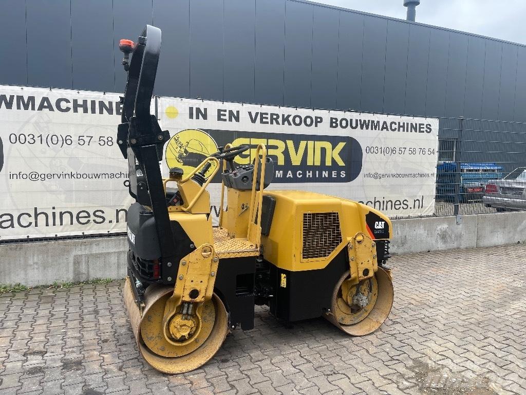 CAT CB 214 E مداحل ثنائية الاسطوانة