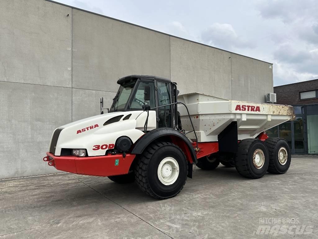 Astra 30D ساحبات مفصلية