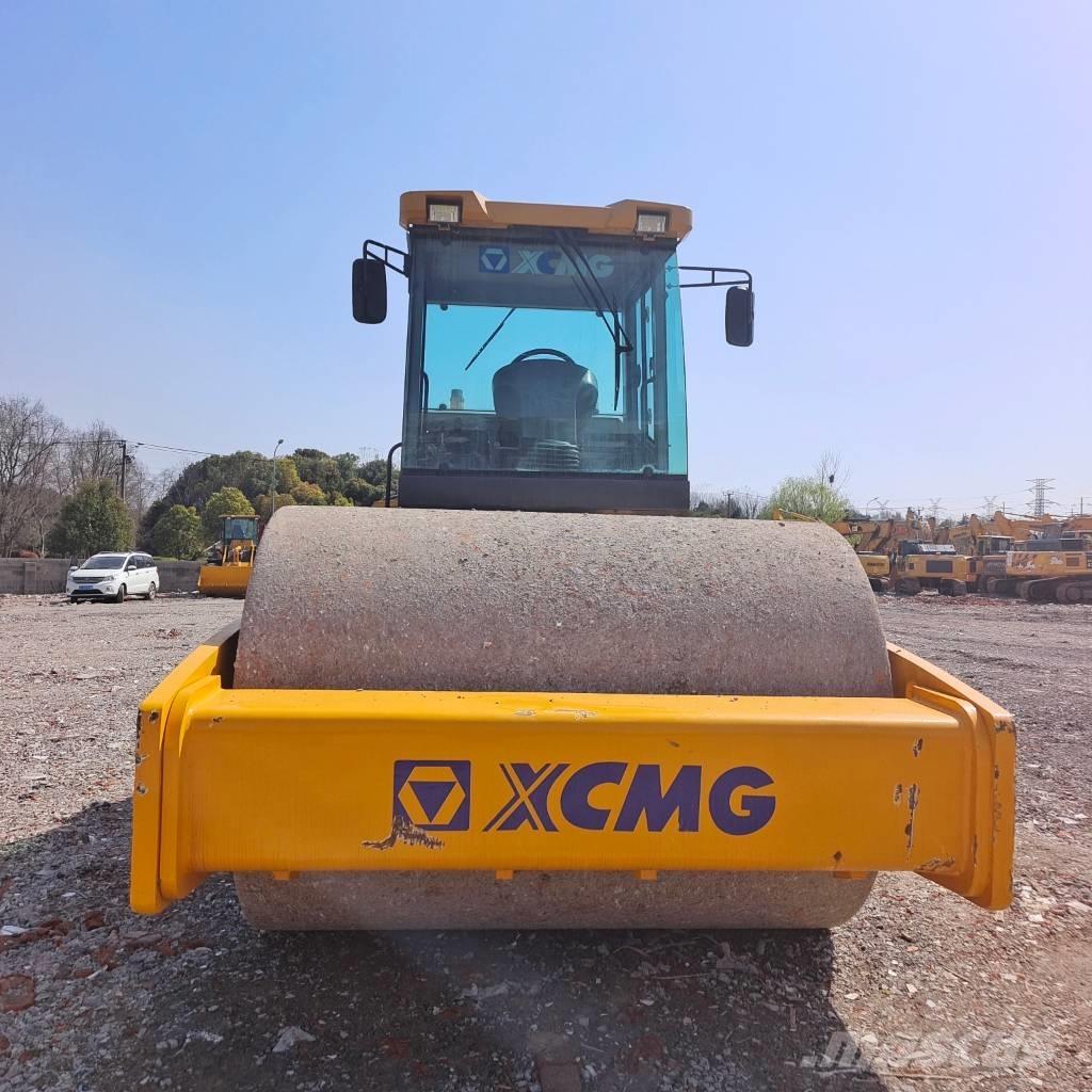XCMG XS 203 J مداحل أحادية الأسطوانة