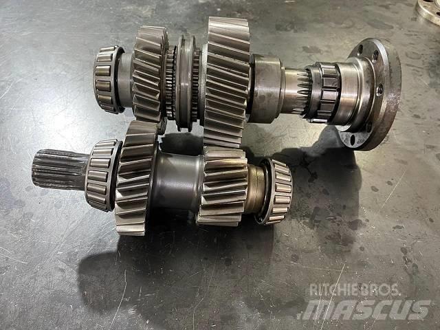Fendt 500 PTO GEARS أجهزة نقل