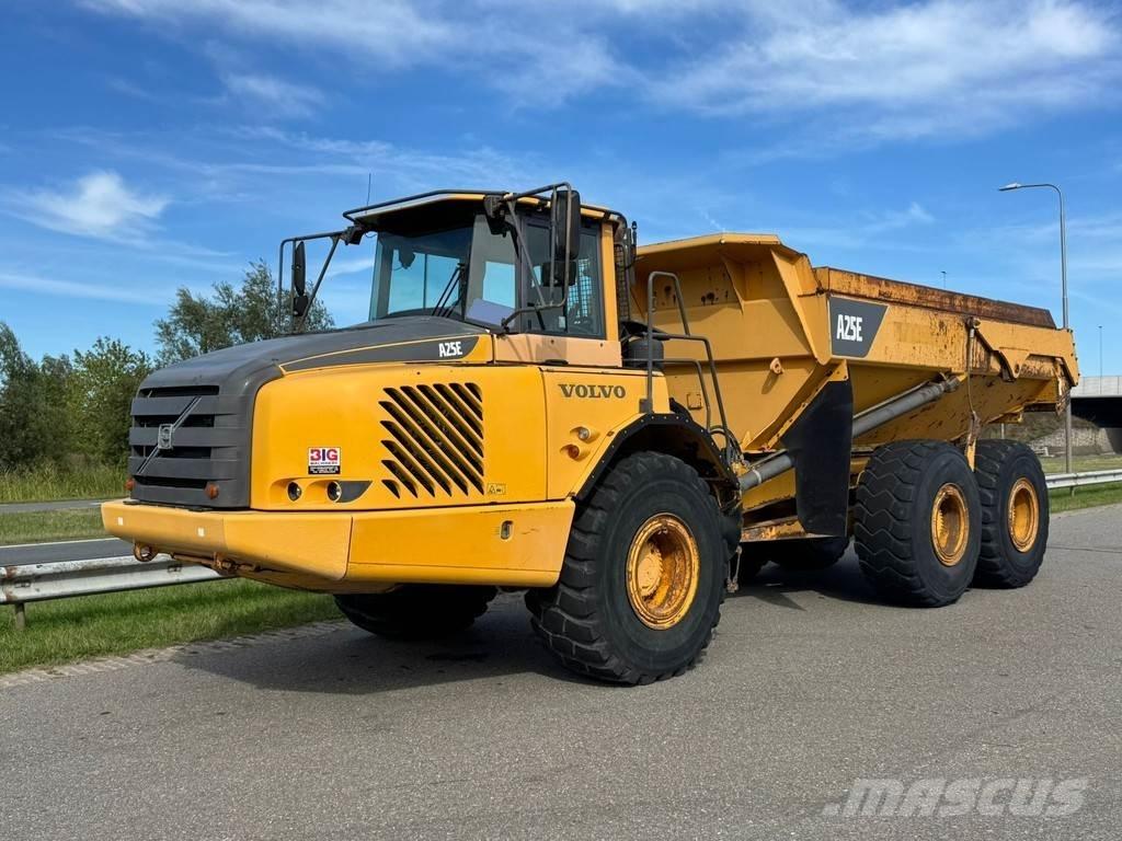 Volvo A25E ساحبات مفصلية