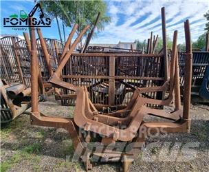 Valmet 840.2 Bunks رافعات شحن
