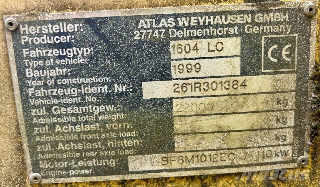 Atlas 1604 LC حفارات زحافة