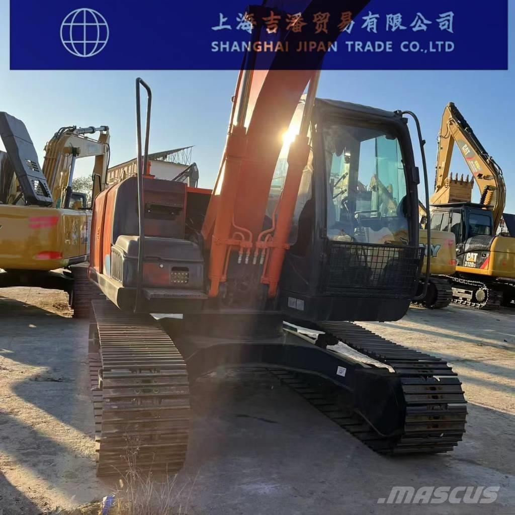 Hitachi ZX 130 حفارات زحافة