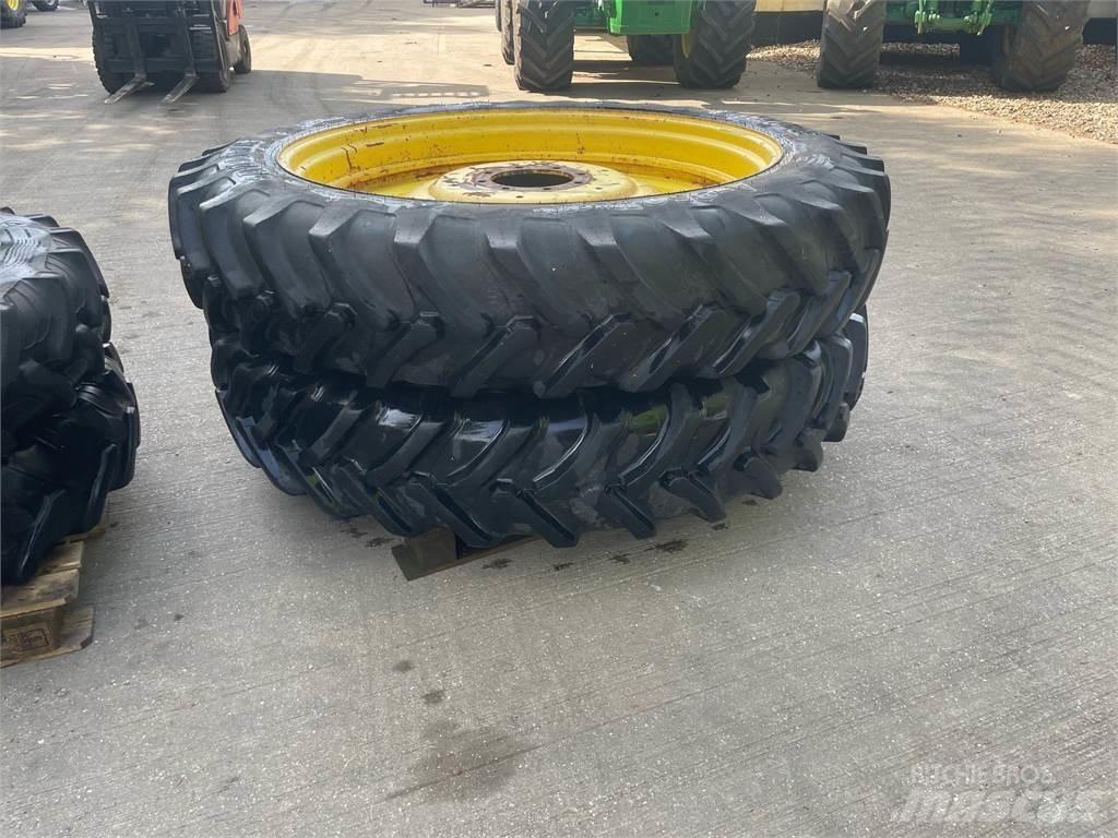  340/85R48 الإطارات والعجلات والحافات
