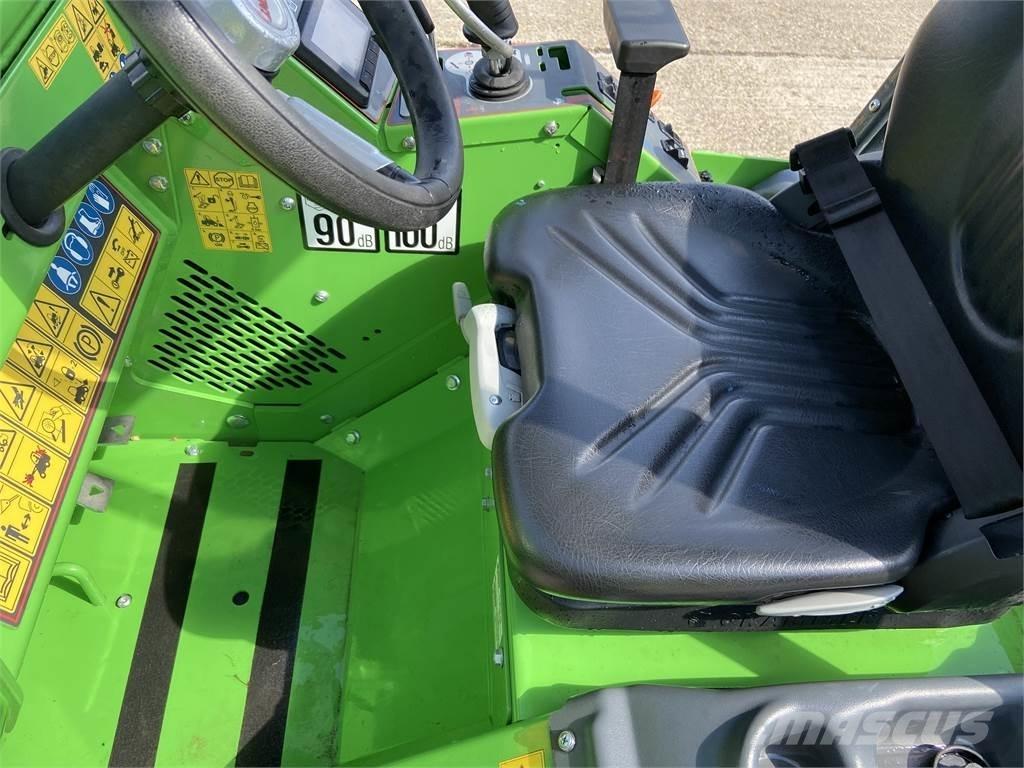 Avant 640I لوادر بعجل
