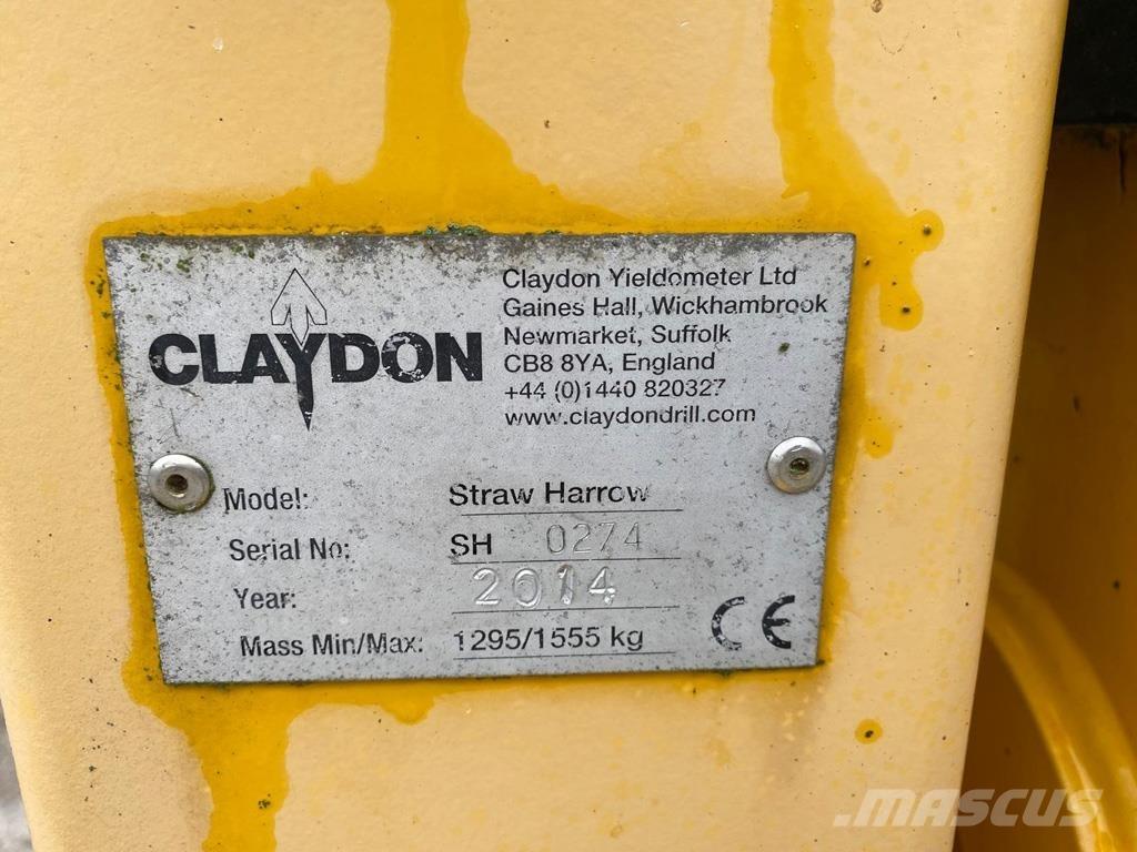 Claydon STRAW جزازات وأغطية المراعي