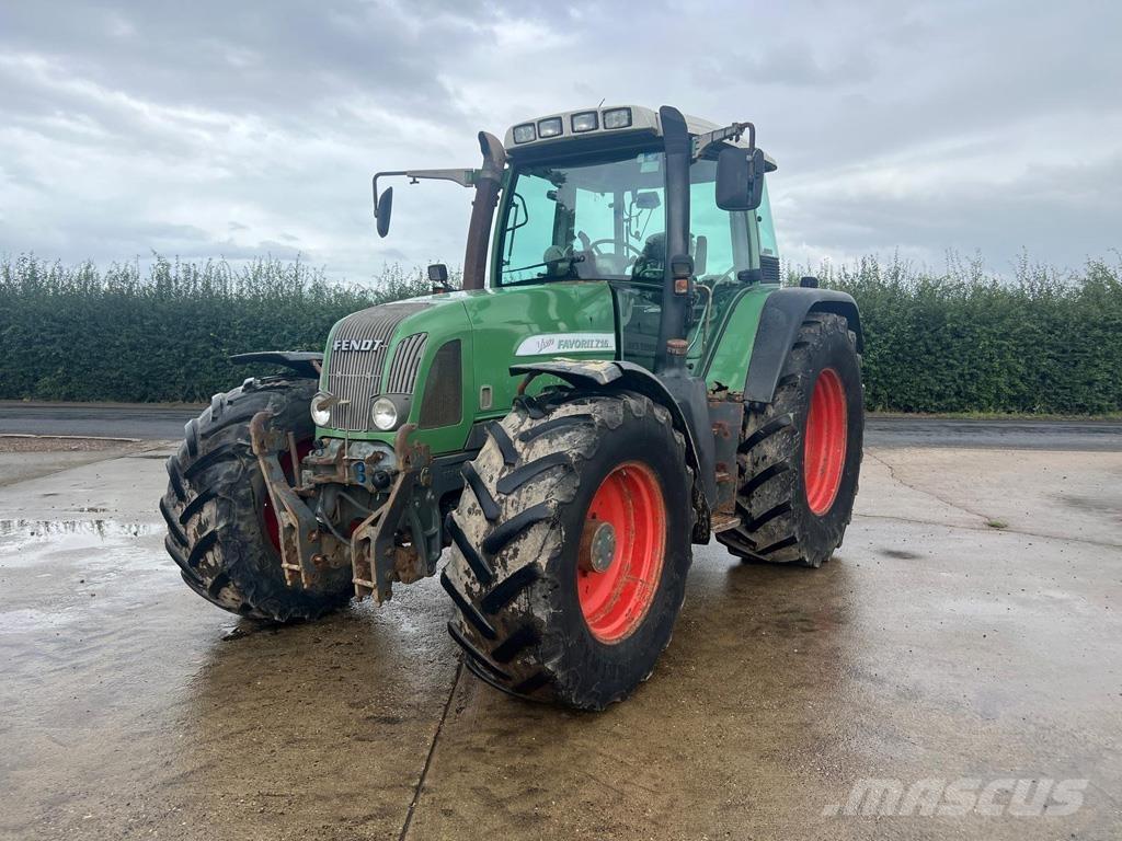 Fendt 716 VARIO الجرارات