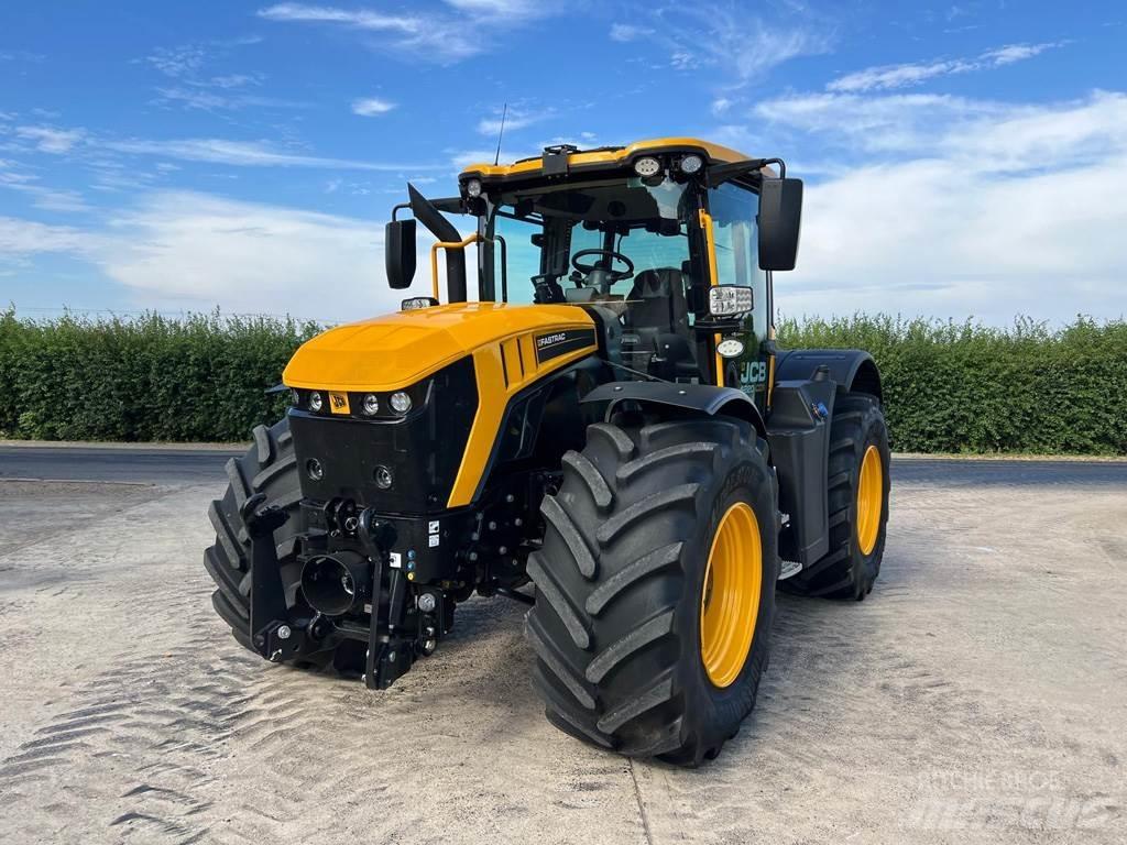 JCB 4220 ICON الجرارات