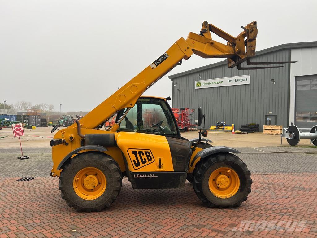 JCB 530-70 معدات مناولة لأغراض الزراعة