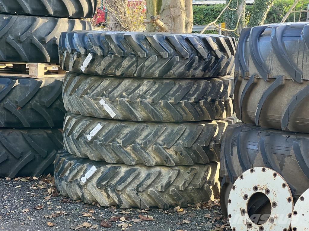 JCB BKT 380/85R38 ماكينات زراعية - غير ذلك