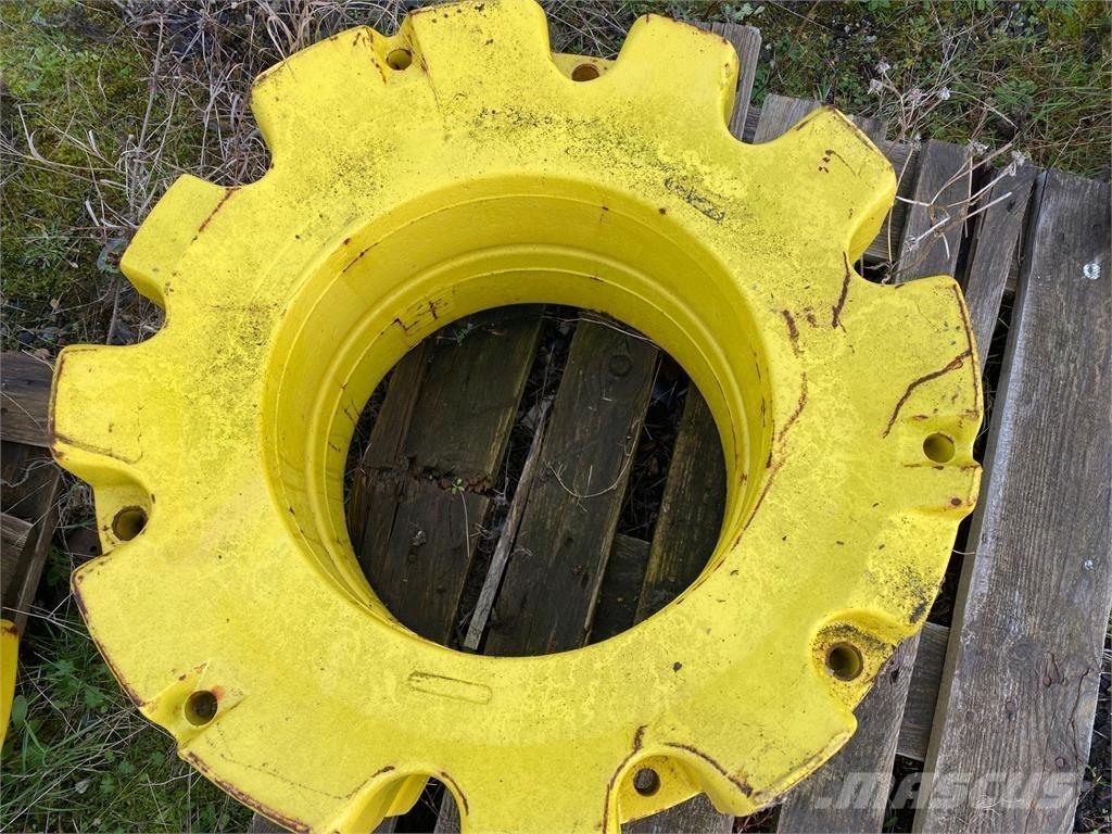 John Deere 205KG الإطارات والعجلات والحافات