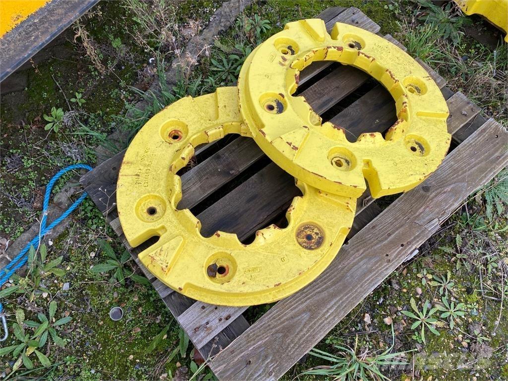 John Deere 205KG الإطارات والعجلات والحافات