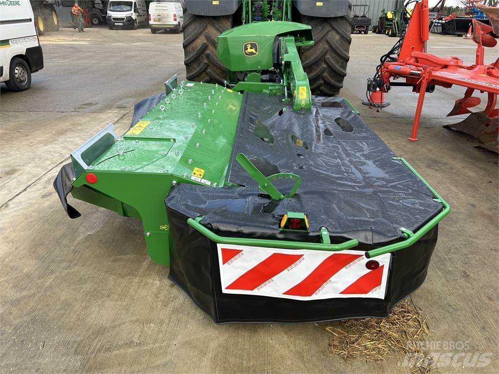 John Deere 331 جزازات مكيفات