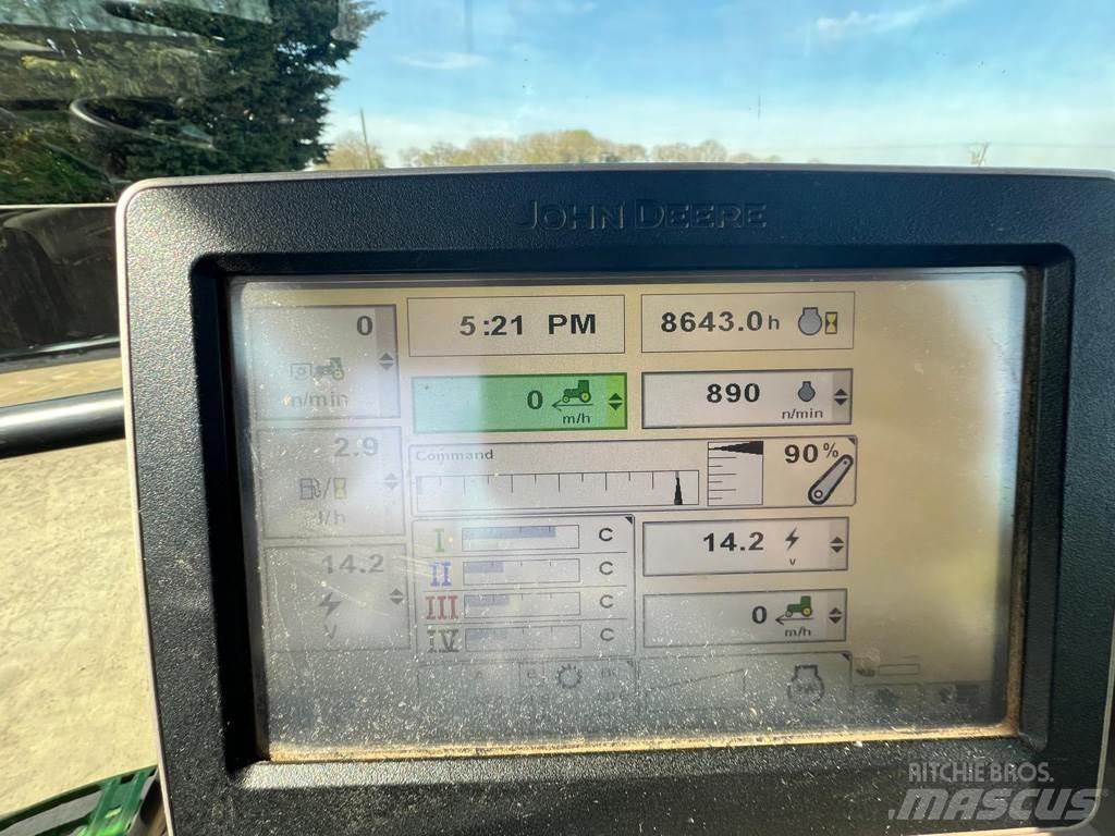 John Deere 6150R الجرارات