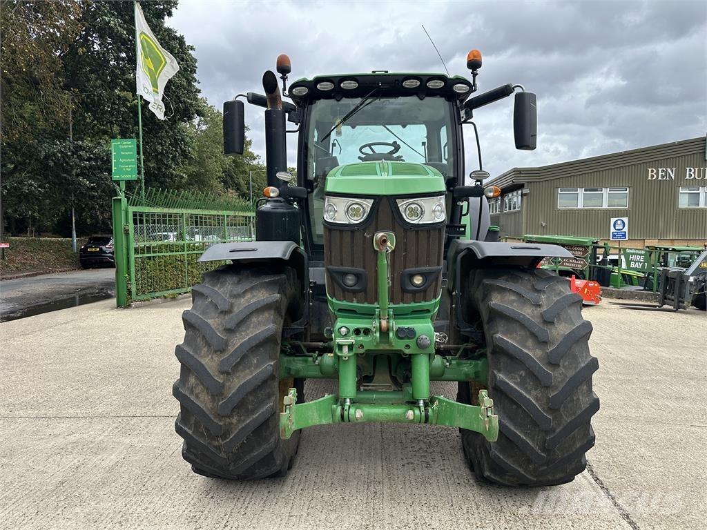 John Deere 6195R الجرارات