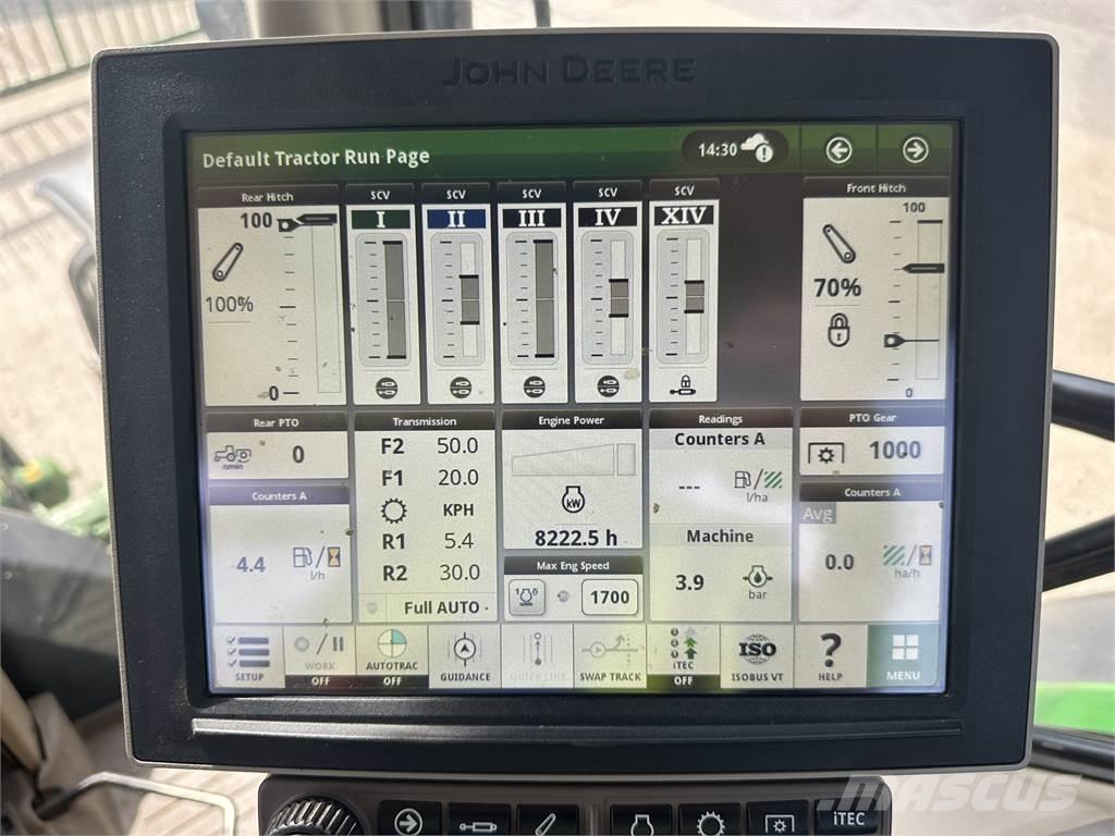 John Deere 6215R الجرارات