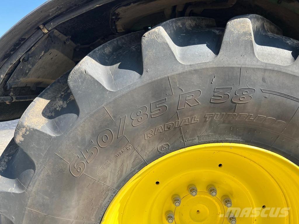 John Deere 6250R الجرارات