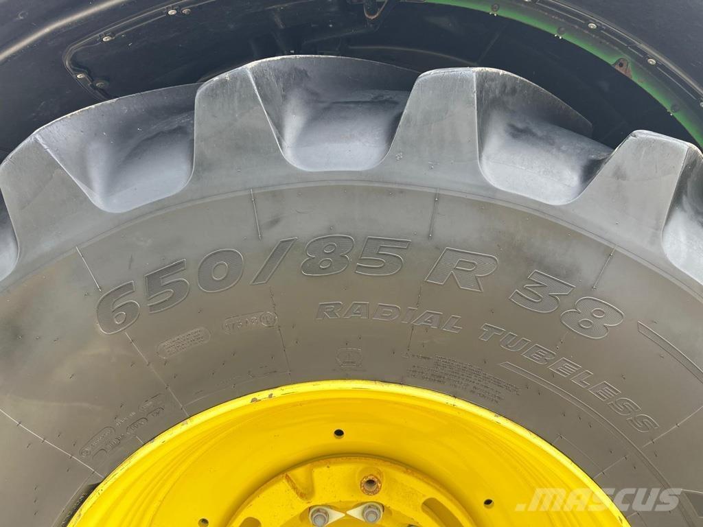 John Deere 6250R الجرارات