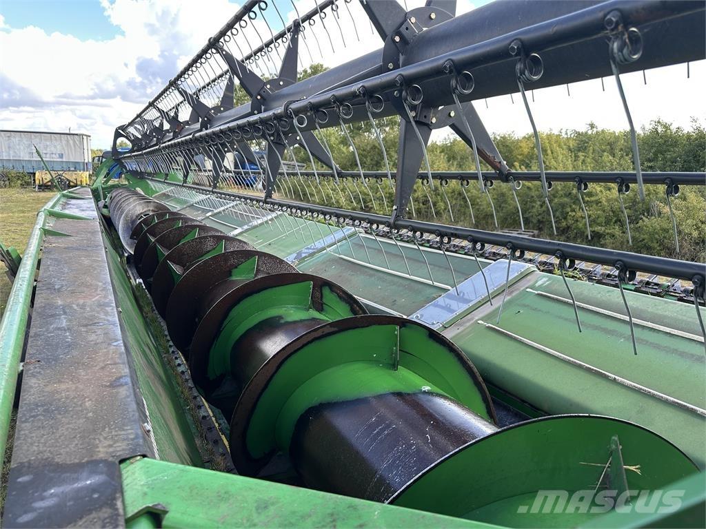 John Deere 635PF حصادات
