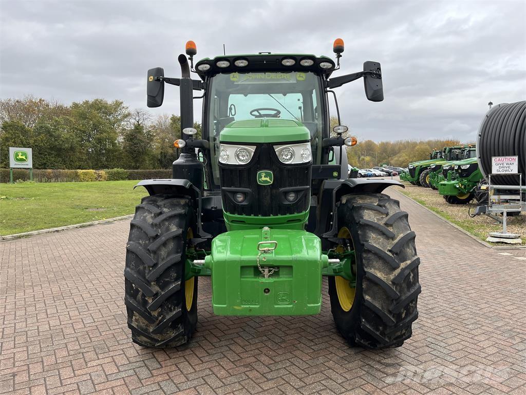 John Deere 6R155 الجرارات