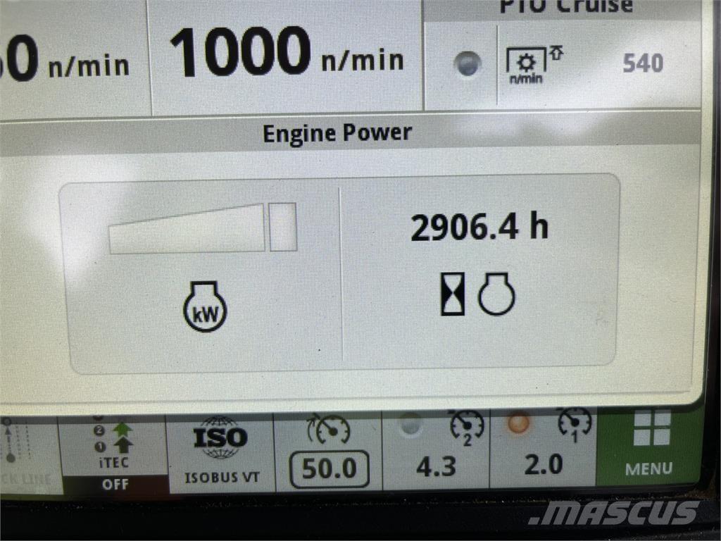 John Deere 6R155 الجرارات