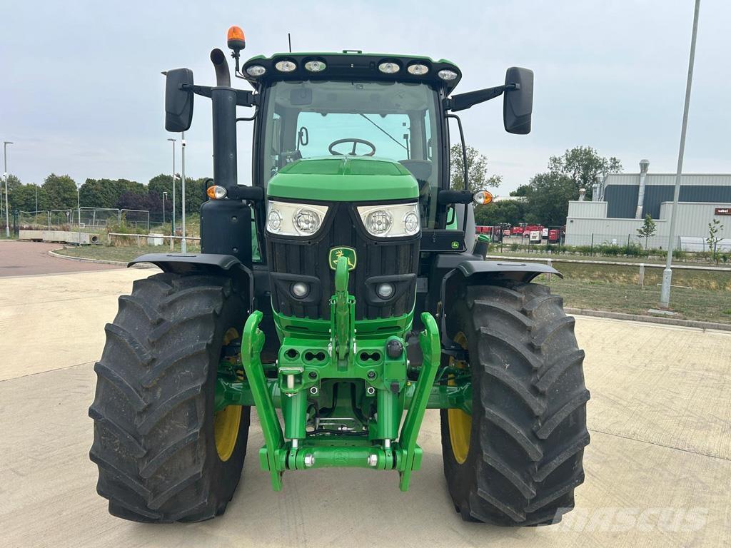 John Deere 6R185 الجرارات