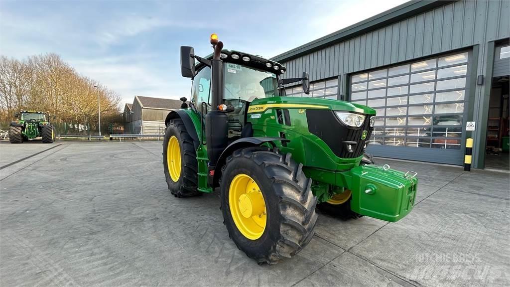 John Deere 6R185 الجرارات