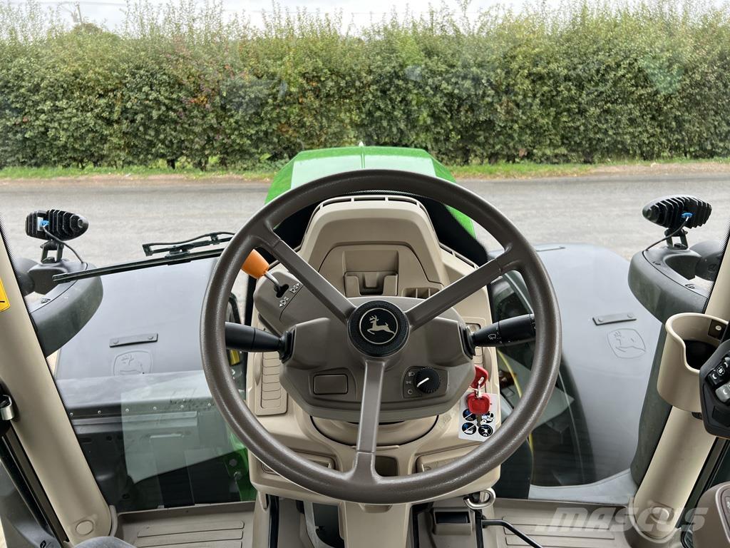 John Deere 6R185 الجرارات