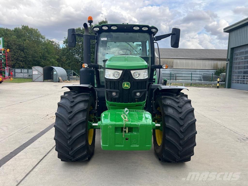 John Deere 6R185 الجرارات