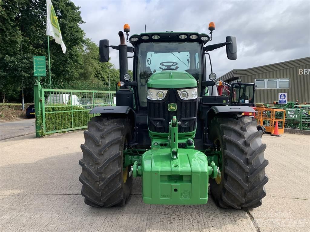 John Deere 6R215 ماكينات زراعية أخرى