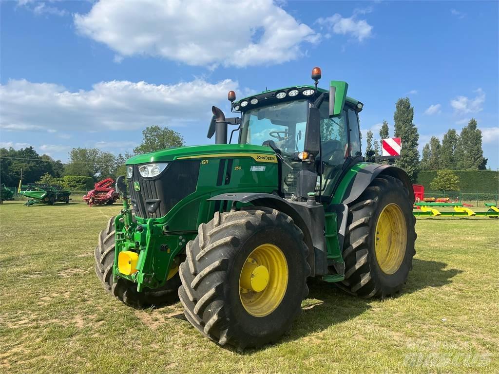 John Deere 6R250 ماكينات زراعية أخرى