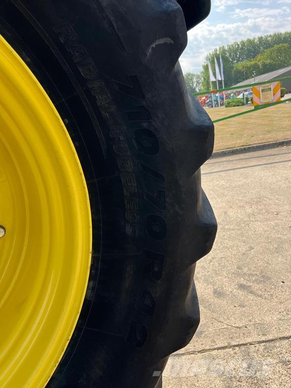 John Deere 7290R الجرارات