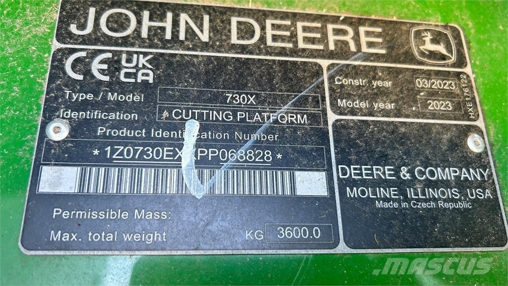 John Deere 730X حصادات
