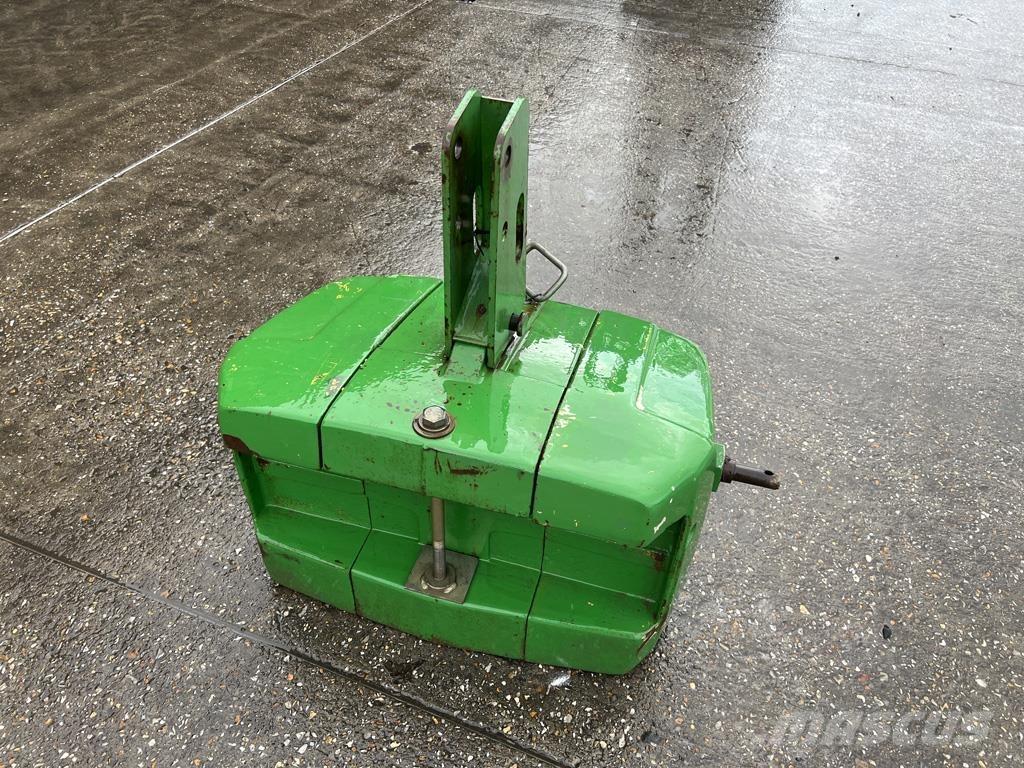 John Deere 900KG ماكينات زراعية أخرى